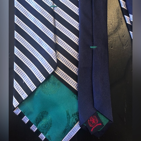 Tommy Hilfiger, navy, baby blue, and white stripped tie - Picture 3 of 3